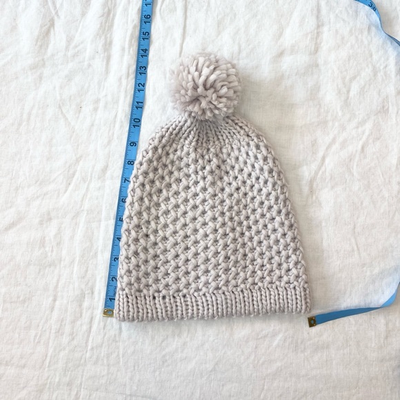 Lord & Taylor Slouching Knit Pom Toque Hat - Picture 12 of 16